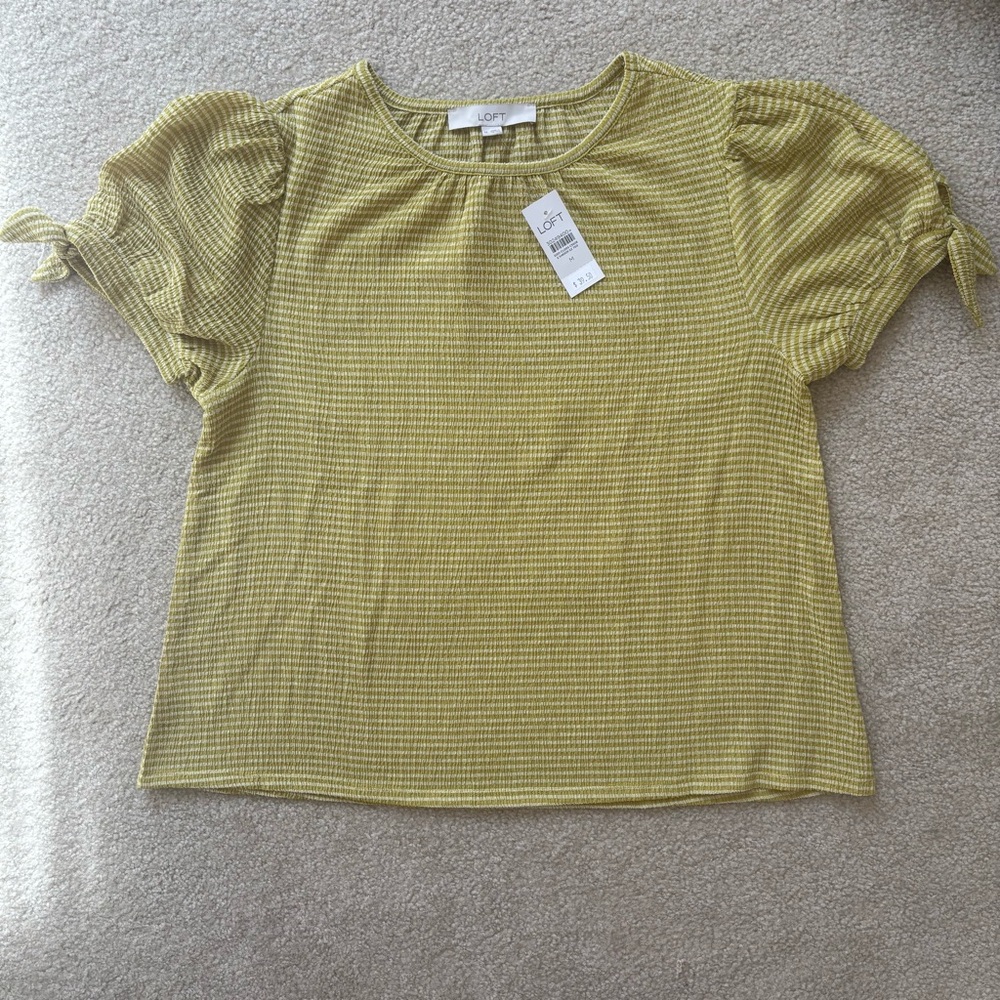 LOFT Green Tie Front Short Sleeve T-Shirt